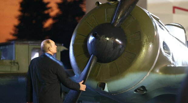 Putin, le mosse dello Zar dopo la ritirata da Kherson: una nuova strategia per rispondere all'avanzata di Kiev