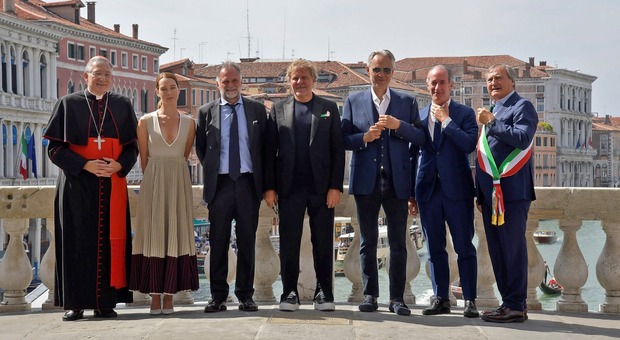 Inaugurazione del restauro del Ponte di Rialto con Renzo Rosso, Luigi Brugnaro e Luca Zaia