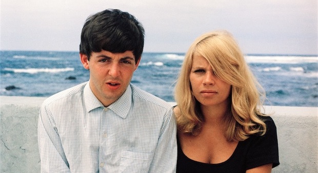 Astrid Kirchherr con Paul McCartney