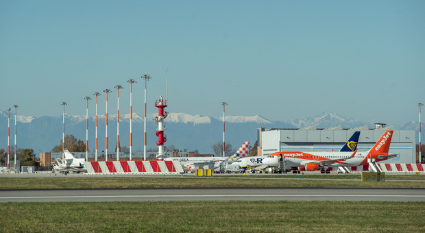 Aeroporti del Nordest, boom di passeggeri nel 2022: 15 milioni tra Venezia, Treviso e Verona