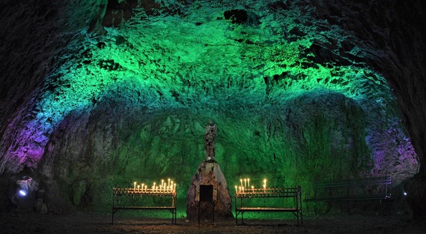 Le grotte di Pradis a Clauzetto; la grotta della Madonna