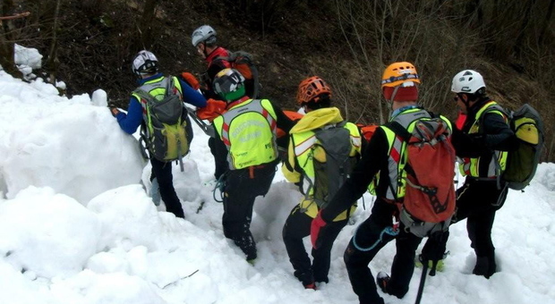 Trentenne scomparso da due giorni: ricerche fra le malghe durante la tempesta di neve