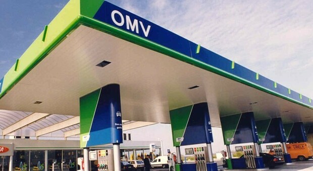 Benzina e diesel alle stelle, la Slovenia reintroduce il tetto ai prezzi