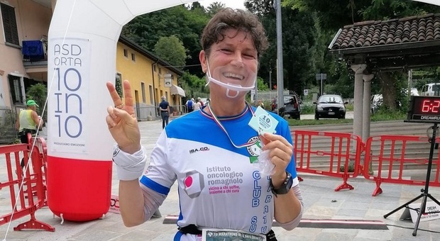 Malata di tumore corre sei maratone in sei mesi: «Voglio vivere e portare positività»