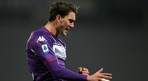 Dusan Vlahovic (21), attaccante al centro della trattativa tra Fiorentina e Juventus