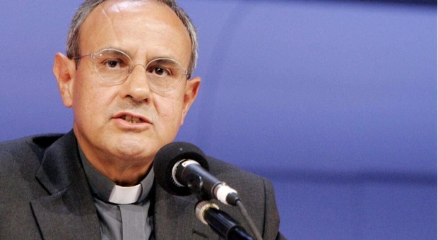 Julian Carron si dimette da CL: mano dura di Papa Francesco sui movimenti ecclesiali