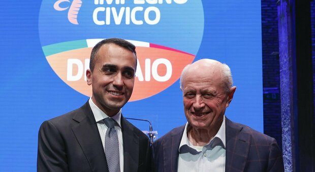 Nella foto Luigi Di Maio e Bruno Tabacci durante l'inaugurazione di Impegno Civico