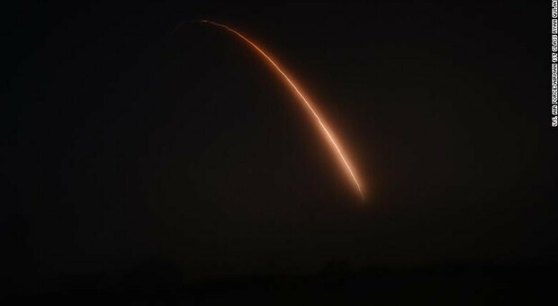 Stati Uniti testano missile nucleare a lungo raggio nel Pacifico: «Dimostrato che il nostro arsenale è pronto»