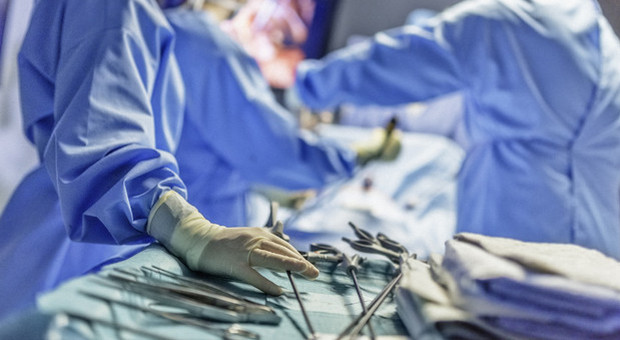 intervento chirurgico di riduzione del pene membro durante lerezione aumenta di poco