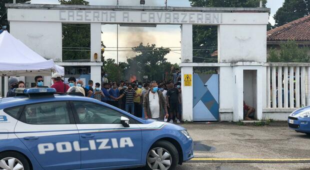 La recente rivolta dei migranti alla Cavarzerani di Udine