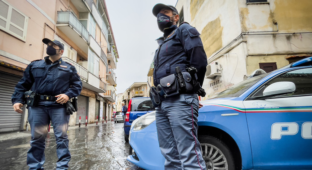 Omicidio a Napoli nella notte di Capodanno: 42enne ucciso con tre colpi di pistola