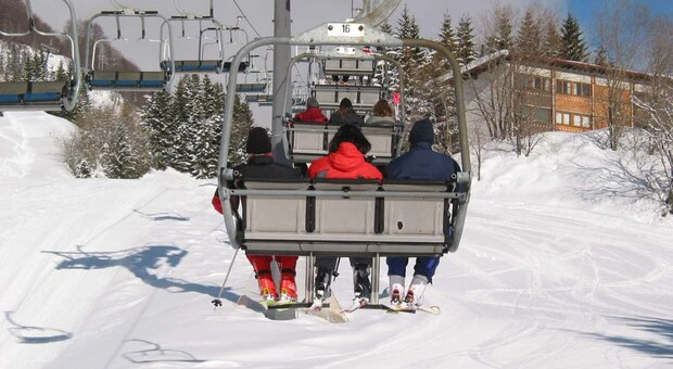 Piancavallo: weekend da record sugli sci, ma il blackout spegne il divertimento