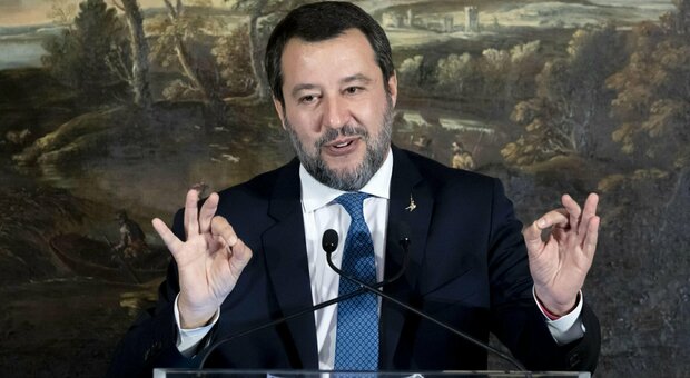 Manovra, Salvini: «C'è accordo su tutto, con Meloni e Berlusconi andremo d'amore e d'accordo per 5 anni»