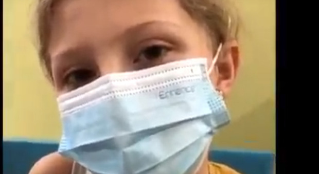 Lilli, 9 anni, la bimba che lancia un appello nel video pubblicato nel profilo facebook dell'Uls2