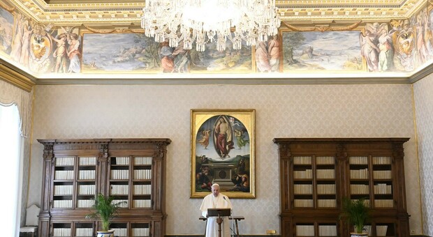 Papa Francesco: «La Chiesa è contro al profitto ad ogni costo»