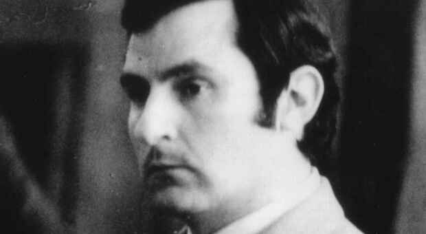 Luigi Calabresi, oggi sono 50 anni dall'omicidio. Mattarella: «Servitore dello Stato fino al sacrificio»