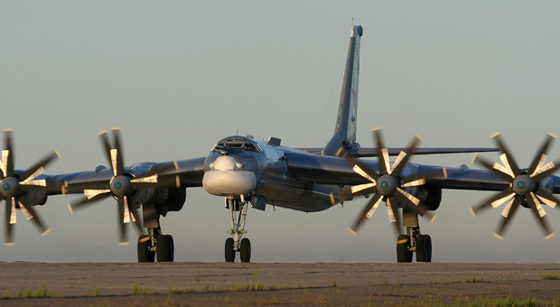 Aerei militari russi e cinesi violano spazio aereo della Corea del Sud: allarme a Seul e Tokyo