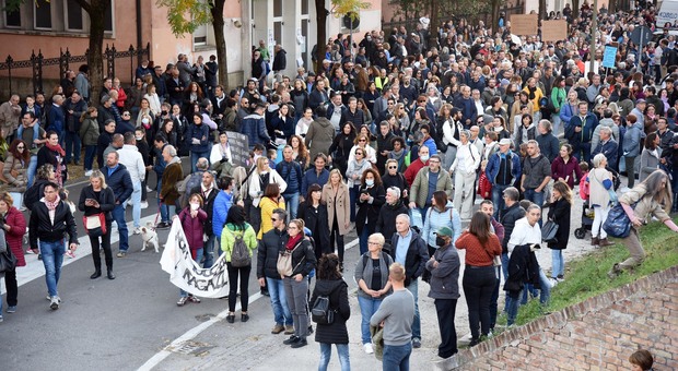 Manifestazioni e cortei, a Treviso si faranno sulle mura