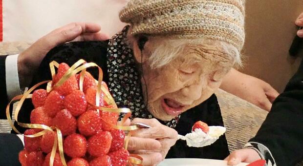 La persona più anziana al mondo ha 119 anni: ha beffato tre epidemie