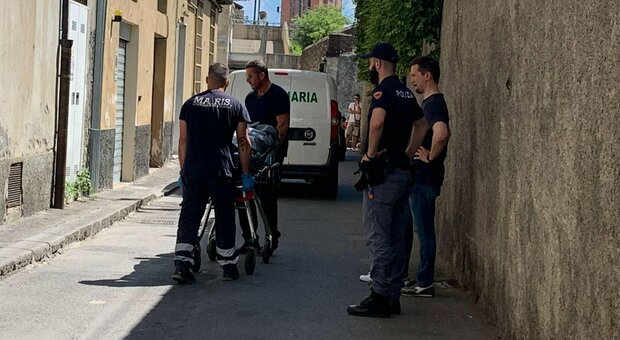 Cristina Diac, 48 anni, trovata morta in casa a Genova: aperto un fascicolo per omicidio volontario