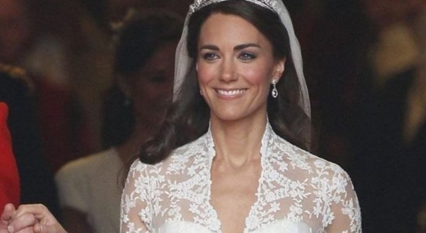 Kate Middleton manicure royal wedding