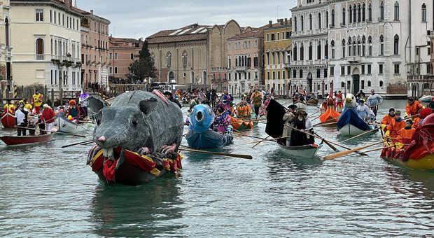 Venezia. Polemiche per il Carnevale "saltato" a Cannaregio: «Motivi di sicurezza sanitaria, torna il prossimo anno»
