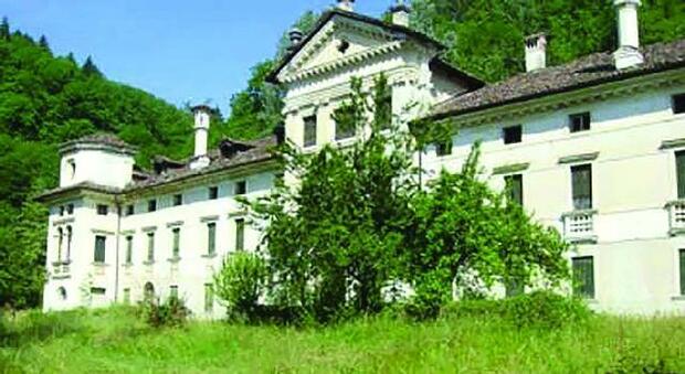 Villa Bellati venduta all'asta ad un prezzo stracciato, alta la spesa per i lavori
