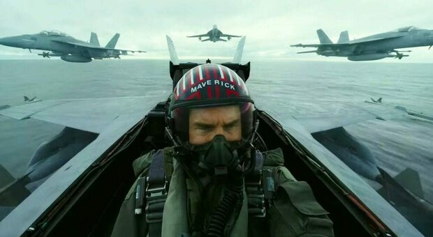 Tom Cruise torna a volare in "Top Gun-Maverick"