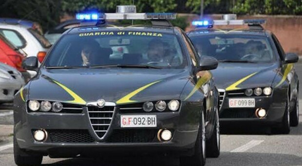 Vitto-alloggio e reddito di emergenza a sbafo: 95 capifamiglia stranieri multati per 500.000 euro