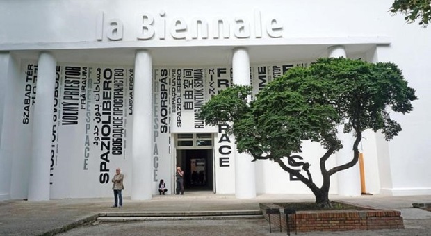 Biennale arte a Venezia chiusura con record
