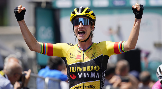 Giro Donne 2022, Marianne Vos vince la sesta tappa "Sarnico-Bergamo"