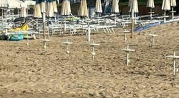 Bambino di 10 anni muore sepolto dalla sabbia dopo aver scavato una buca in spiaggia