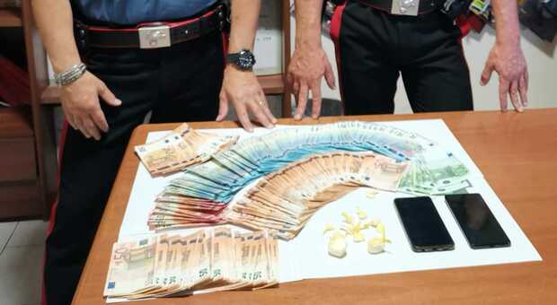 Droga e soldi sequestrati dai carabinieri ai due marocchini