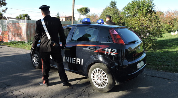 Roma, spari in strada sulla Prenestina: «Una faida per la droga»