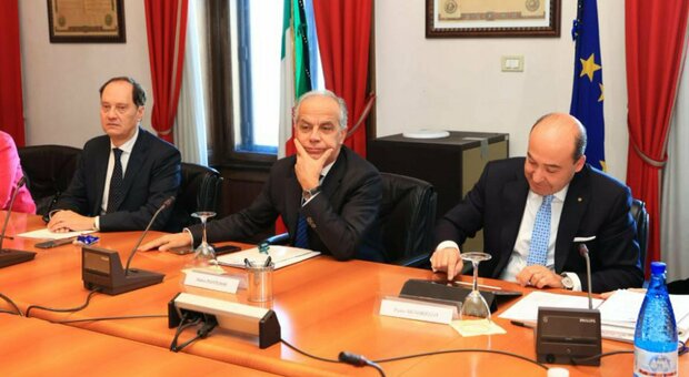 Il ministro Piantedosi a Trieste: «Mantenere e rilanciare riammissioni migranti»