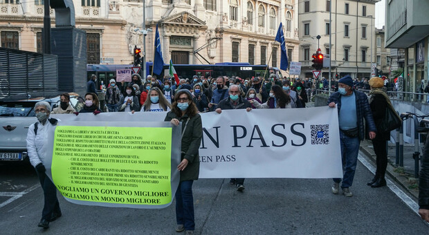 Una manifestazione dei No pass a Padova