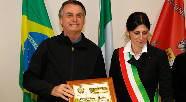 «L'ex presidente del Brasile Bolsonaro sta cercando di comprare casa in Veneto»