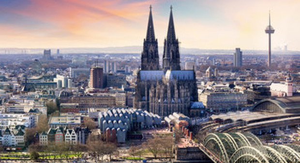 Germania, la Chiesa europea più ricca è preoccupata per il calo stimato del 20% delle tasse