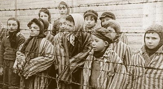 Bambini ebrei nei lager