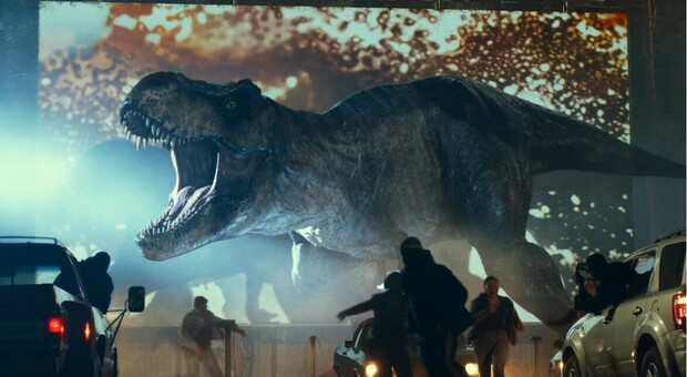 Un momento di "Jurassic World - Dominio"