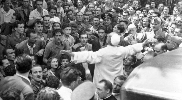 Papa Francesco apre gli archivi di Pio XII nel 2020: «Non abbiamo paura della Storia»
