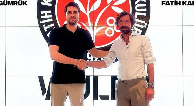 Ufficiale, Pirlo nuovo allenatore del Fatih Karagümrük