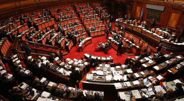 Consensi facili/I populismi d’Italia così lontani dalle riforme