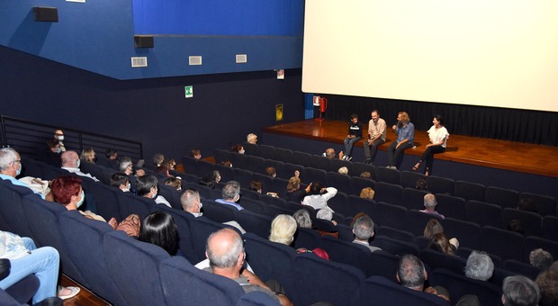 Poche persone e maxi bollette per i cinema di Treviso