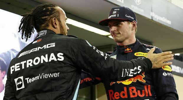 Hamilton e Verstappen si fanno i complimenti a vicenda