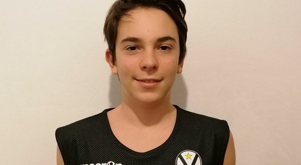 Marco, 15enne morto in un incidente: era una promessa del basket. Sotto accusa i lavori mal segnalati