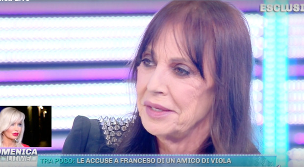 Viola Valentino a Domenica Live: «Amo ancora Francesco. Il tradimento? Ho perdonato»