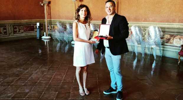 L'assessore al Turismo di Siena Stefania Fattorini con l''assessore di Monselice Luca Piccolo