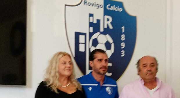 La presidente del Rovigo Calcio Monica Nale e il patron Roberto Benasciutti alla presentazione di un calciatore
