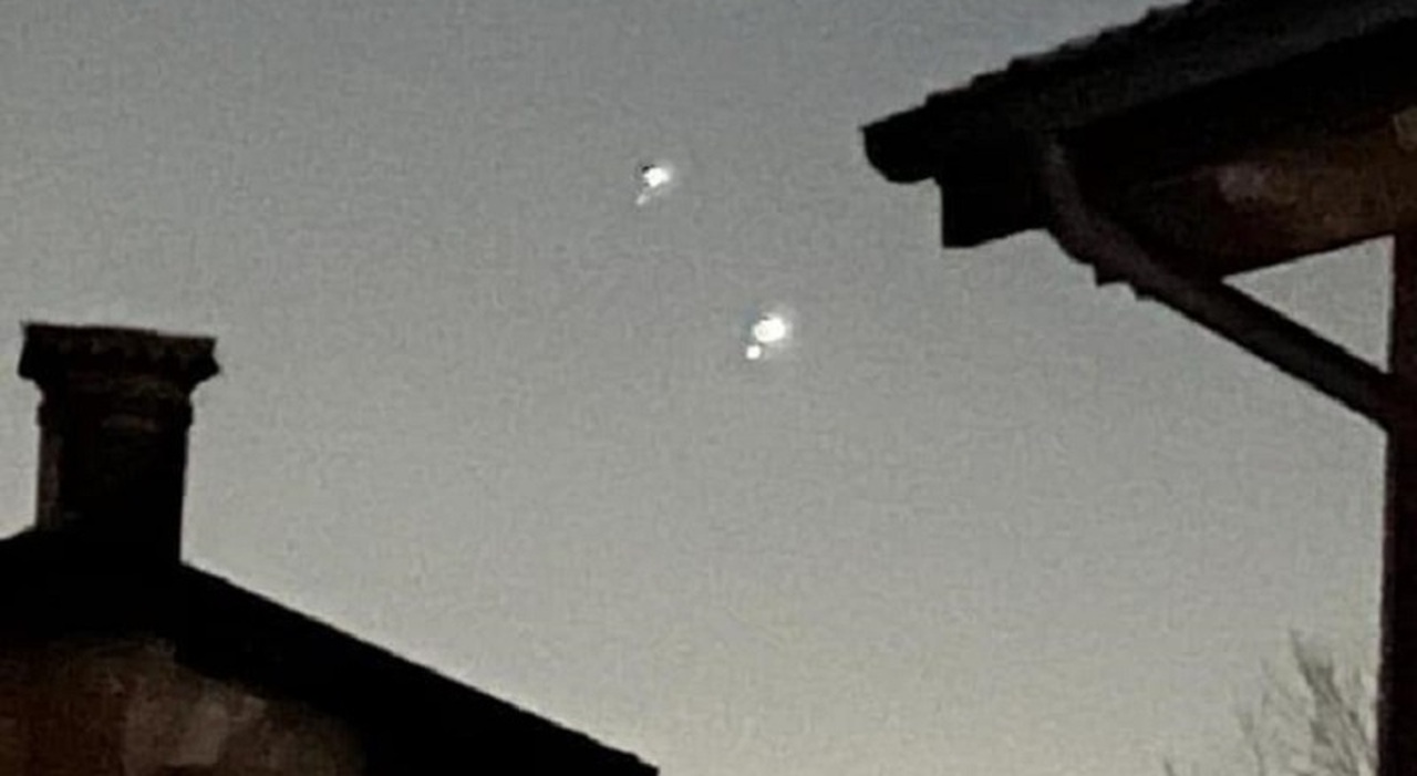 Misteriosas luces en el cielo vistas en toda la región de Treviso, es Venus «pasando por alto» a Júpiter